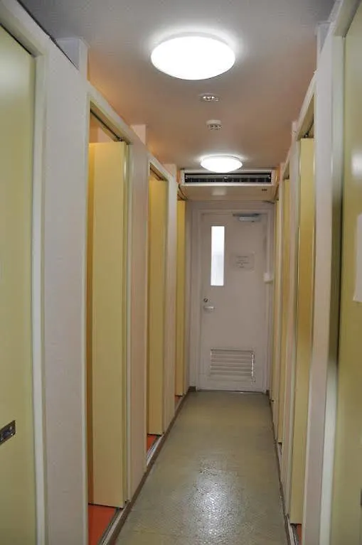 Tokyo Backpackers Hostel 0*,